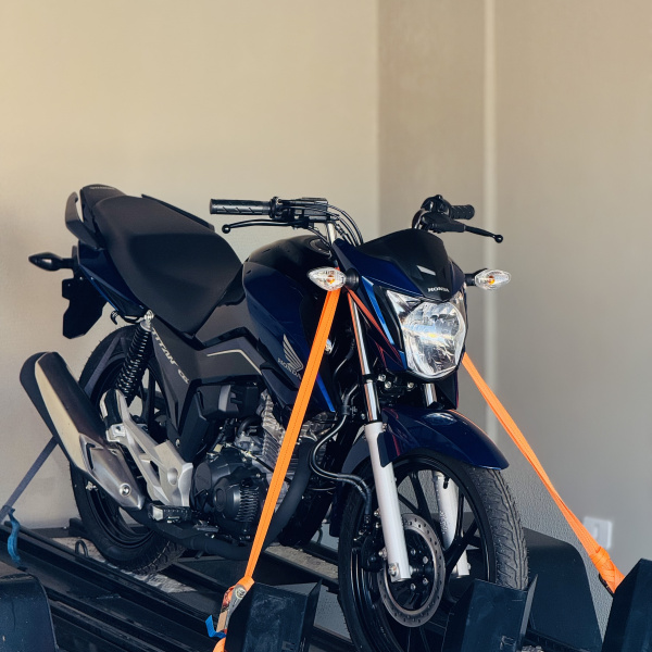 Titan 160 2024 0km + CNH + Capacete