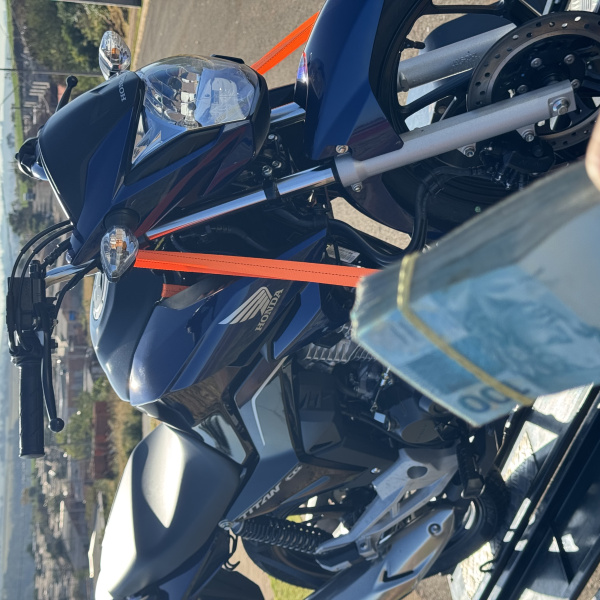 Titan 160 2024 0km + CNH + Capacete